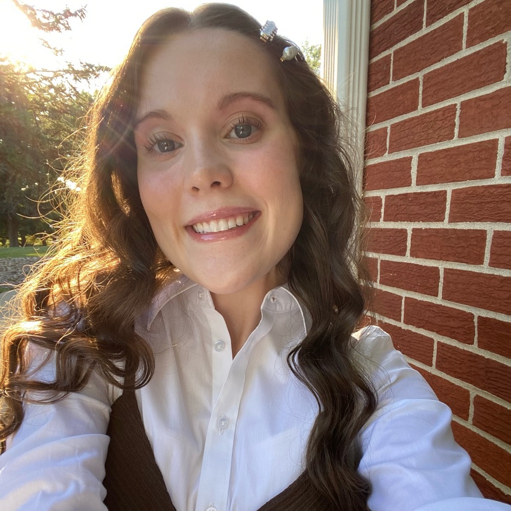 Meet your Posher, Natalie